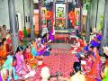 संजीवन समाधी सोहळा : ज्ञानेश्वरी पारायण, महाआरती संत ज्ञानेश्वर पालखी मिरवणूक - Marathi News | Sanjivan Samadhi Soula: Dnyaneshwari Parayan, Maharaati Sant Dnyaneshwar Palkhi procession | Latest nashik News at Lokmat.com