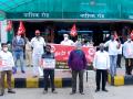 रेल्वे खासगीकरणाविरोधात निदर्शने - Marathi News | Protests against railway privatization | Latest nashik News at Lokmat.com