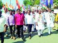 वणीत कॉंग्रेसचा जनआक्रोश मोर्चा - Marathi News | Vainit Congress Janrakosh Morcha | Latest yavatmal News at Lokmat.com