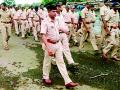 वन-पोलीस कर्मचाऱ्यांचे सर्च आॅपरेशन - Marathi News | One-police search search operation | Latest yavatmal News at Lokmat.com