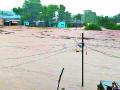 पावसाच्या मुक्कामाने घरादारांचे नुकसान - Marathi News | Due to the rains in the house damage to the house | Latest yavatmal News at Lokmat.com