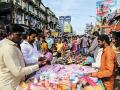  प्रशासन अलर्ट, नागपूर शहरातील गर्दीवर नजर - Marathi News | Administration Alert, Nagpur City Crowd Watch | Latest nagpur News at Lokmat.com