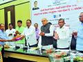 एक लाखावर शेतकºयांना कर्जमाफी - Marathi News | Debt Waiver to one lakh farmers | Latest nagpur News at Lokmat.com