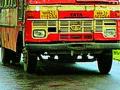 अनियमित बसफेरीमुळे शिक्षणाचा खोळंबा - Marathi News | Education detention due to irregular baffling | Latest chandrapur News at Lokmat.com