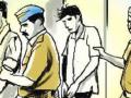 दरोडय़ाच्या प्रय}ातील दोघांना नंदुरबारनजीक अटक, दोघे पसार - Marathi News | Two men arrested in connection with the robbery, near Nandurbaran, both were arrested | Latest nandurbar News at Lokmat.com
