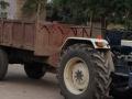 अवैध वाळू वाहतूक करणारे चार ट्रॅक्टर जप्त - Marathi News |  Four tractors of illegal sand transport seized | Latest jalgaon News at Lokmat.com