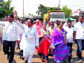 Lok Sabha Election 2019 लोकसभेच्या प्रचारात नगरसेवकांची पायपीट - Marathi News | Councilor's Footpath in Lok Sabha election | Latest sangli News at Lokmat.com