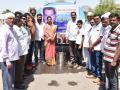 शेतक-याने पित्याच्या स्मरणार्थ सुरू केली जलसेवा - Marathi News | The farmer started the memory of his father | Latest nashik News at Lokmat.com