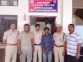 रेल्वेतून साखरेच्या गोण्या चोरणारे गजाआड - Marathi News | Gajaad stealing sugar cane from the train | Latest nashik News at Lokmat.com
