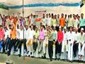 शेतकरी संघटनांच्या सुकाणू समितीचे दिवसभर अन्नत्याग आंदोलन - Marathi News |  Day of the movement of the Steering Committee of the Farmers' Organization | Latest nashik News at Lokmat.com