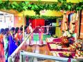 स्वामी समर्थ मंदिरांमध्ये दर्शनासाठी गर्दी - Marathi News | The crowd gathered in Swami Samarth temples | Latest nashik News at Lokmat.com