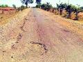 पॅचेस झालेला रस्ता उखडला - Marathi News | The patched road collapsed | Latest bhandara News at Lokmat.com