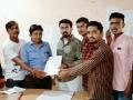 बस सुरू करण्याची विद्यार्थ्यांची मागणी - Marathi News | Demand for students to start a bus | Latest nashik News at Lokmat.com