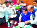 यवतमाळच्या समस्या मुख्यमंत्र्यांकडे - Marathi News | Yavatmal issues to chief ministers | Latest yavatmal News at Lokmat.com