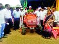 फलोत्पादन विकास योजनेत दिंडोरी अव्वल - Marathi News | Dindori Tops in Horticulture Development Scheme | Latest nashik News at Lokmat.com