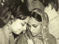 Check Out Rare Wedding Pictures Of Indian Bollywood Celebrities - Hindi News | Check Out Rare Wedding Pictures Of Indian Bollywood Celebrities | Latest entertainment Photos at Lokmattimes.com