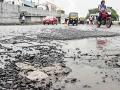 रस्त्यांच्या कामांसाठी ६ ते १० टक्के वाढीव दराने कंत्राट; मुंबई महापालिकेचे नुकसान - Marathi News | Contract at an increased rate of 3 to 5 percent for road works | Latest mumbai News at Lokmat.com