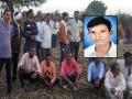शेतात लावलेल्या जिवंत विद्युततारेला स्पर्श होऊन शेतकऱ्याचा मृत्यू - Marathi News | A farmer died after in contact with a live electric wire planted in the field | Latest chandrapur News at Lokmat.com