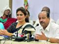 गंगाजमुनातील वारांगनांच्या पाठिशी आता राजे मुधोजी भोसले - Marathi News | Raje Mudhoji Bhosle stood up now behind Ganga-Jamuna sex workers | Latest nagpur News at Lokmat.com