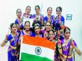 भरतनाट्यमच्या विद्यार्थिनींनी इटलीत फडकविला तिरंगा - Marathi News |  Bharataanatyam's girls dressed in Italy, Tricolor | Latest nashik News at Lokmat.com