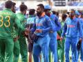 भारत-पाकिस्तान 'हाय व्होल्टेज' थरार - Marathi News | India-Pakistan 'High Voltage' match | Latest cricket Photos at Lokmat.com
