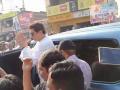 राज ठाकरे यांची यवतमाळातील नेर गावाला धावती भेट - Marathi News | Raj Thackeray's visit to Ner village of Yavatmal | Latest yavatmal News at Lokmat.com