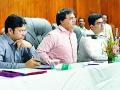 नागरिकांच्या समस्या सोडवण्यासाठी प्राधान्य द्यावे - Marathi News | Prefer to solve the problems of citizens | Latest chandrapur News at Lokmat.com