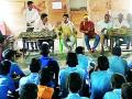 अधिकाऱ्यांची आश्रमशाळेला भेट - Marathi News | Visit to the official's ashram school | Latest gadchiroli News at Lokmat.com