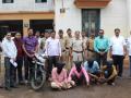 सटाण्यातील चौदा लाखांच्या दरोड्याची उकल - Marathi News | nashik,satana,daroda,four,criminal,arrested | Latest maharashtra News at Lokmat.com