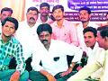 महागाव येथे प्रहार जनशक्तीचे उपोषण - Marathi News | Pahar Jana Shakti's fasting at Mahagaon | Latest yavatmal News at Lokmat.com