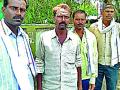 गळव्हाचे शेतकरी आक्रमक - Marathi News | Rustic farmer aggressive | Latest yavatmal News at Lokmat.com