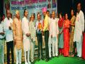 नोकरीऐवजी व्यवसायाकडे वळावे :  महेश झगडे - Marathi News |  Turn to business rather than work: Mahesh Jigade | Latest nashik News at Lokmat.com