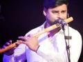 बासरीच्या सुरावटीने रसिकांना मोहित करणारा अवलिया; रोहित वनकर - Marathi News | Mesmerizing performer of flute; Rohit Vankar | Latest yavatmal News at Lokmat.com