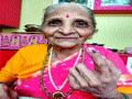 १४ वेळा मतदान करणाऱ्या दोन आजीबाई - Marathi News |  Two grandparents who voted 2 times | Latest nashik News at Lokmat.com