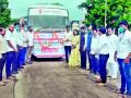 कोरोना जनजागृतीसाठी चित्ररथ - Marathi News | Chitrarath for Corona Awareness | Latest nashik News at Lokmat.com