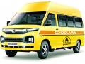 स्कूल व्हॅन व्यावसायिकांना शाळा बंदचा फटका - Marathi News | School van professionals hit by school closure | Latest gadchiroli News at Lokmat.com