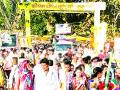 लाखो भाविकांनी दिली कचारगडला भेट - Marathi News | Lakhs of devotees visited Kakarhad | Latest gondia News at Lokmat.com