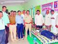 शेंदुर्णी येथे ३४ जणांचे रक्तदान - Marathi News | Blood donation of 2 persons at Sendurni | Latest jalgaon News at Lokmat.com
