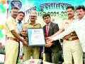 समुद्रपूर पोलीस ठाण्याला मिळाले आयएसओ मानांकन - Marathi News | Samaropadhyay police station gets ISO rating | Latest vardha News at Lokmat.com