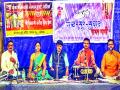 सुमधुर पाऊस गीतांनी  रसिक मंत्रमुग्ध - Marathi News |  Happy Monsoon Rhapsody | Latest nashik News at Lokmat.com
