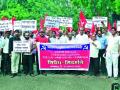 करवाढविरोधात माकपची निदर्शने - Marathi News |  CPI (M) protest against tax increase | Latest nashik News at Lokmat.com