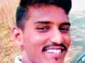 अंगावर इलेक्ट्रीक खांब पडून वायरमनचा मृत्यू - Marathi News | Wireman dies after electric pole falls on him | Latest jalgaon News at Lokmat.com