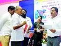 साडे आठ हजार शेतकऱ्यांचा धान खरेदीचा प्रश्न ऐरणीवर - Marathi News | The question of procurement of paddy for eight and a half thousand farmers is on Arani | Latest gondia News at Lokmat.com