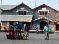 रेल्वेसाठी दिवाळीत वेटींग कमी प्रत्येकाला जागा मिळण्याची हमी - Marathi News | Diwali waiting for railways less guaranteed space for everyone | Latest nandurbar News at Lokmat.com