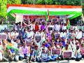 भंगार व्यापाºयांचे मनपाच्या विरोधात धरणे - Marathi News |  Dump the scrap trading cases against the corporation | Latest nashik News at Lokmat.com