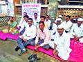 पिंपळगाव मोर येथे शौचालयावरून राजकारण - Marathi News |  Politics from the toilets at Pimpalgaon More | Latest nashik News at Lokmat.com