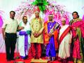 पत्रिका वाटप टाळून केला  लग्नाचा सुवर्ण महोत्सव! - Marathi News |  Golden Jubilee of marriage anniversary! | Latest nashik News at Lokmat.com