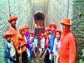 सोनगाव येथील पुरातन बारवेची स्वच्छता - Marathi News | Cleanliness of the old barve of Sonanga | Latest nashik News at Lokmat.com