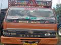 लातूर येथे गोदामात पार्किंगला लावलेल्या टेम्पोची चोरी - Marathi News | Theft of a tempo parked in a godown at Latur | Latest latur News at Lokmat.com