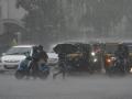 ठाण्यात शुक्रवारी दहा तासात ७१.३६ मिमी पावसाची नोंद - Marathi News | Thane recorded 71.36 mm of rain in ten hours on Friday | Latest thane News at Lokmat.com